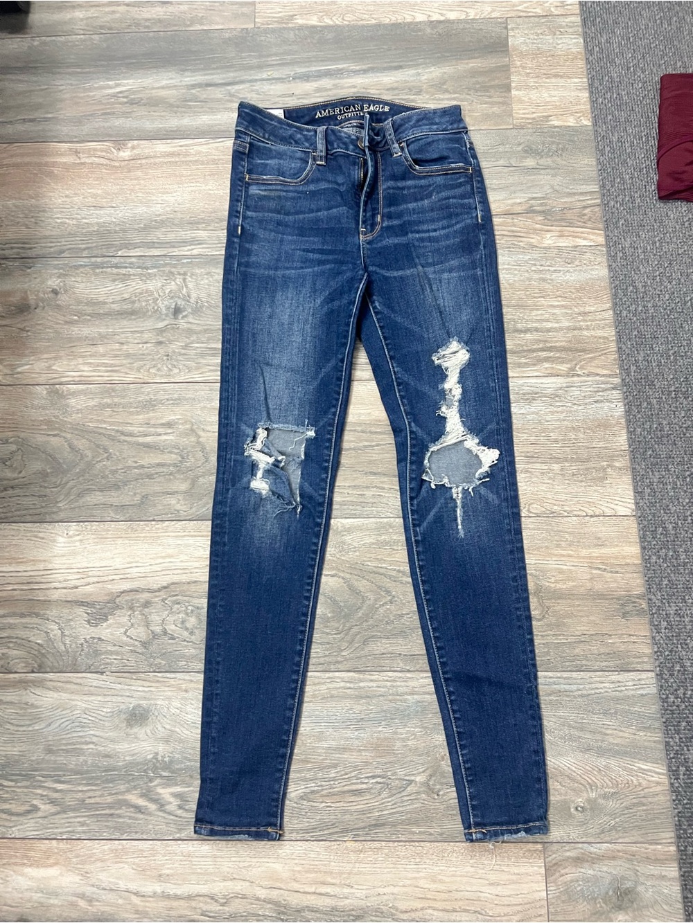 American Eagle Outfitters Distressed Dark Blue Skinny Jeans